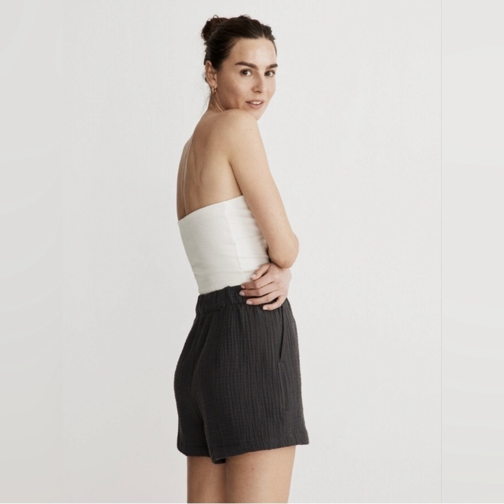Madewell Lightspun grey shorts size M NWOT
